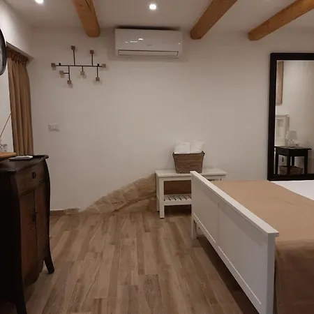 Al Sottano 19 * בארי